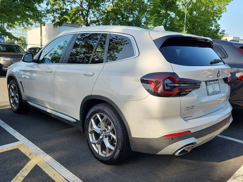 Used 2023 BMW X3 xDrive30i w/ Premium Package AWD/4WD image 2