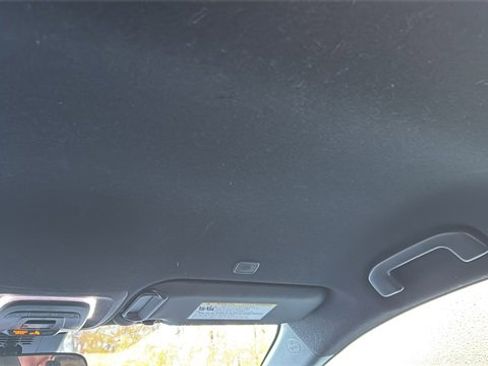 Used 2024 Toyota Corolla SE image 11