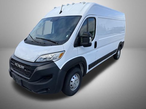 Used 2023 RAM ProMaster 2500 FWD image 1