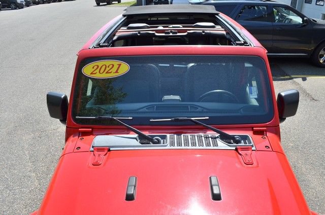 Used 2021 Jeep Wrangler Unlimited Sahara AWD/4WD image 39