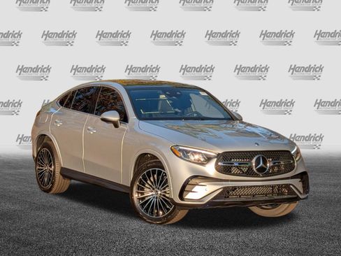 Used 2026 Mercedes-Benz GLC 300 4MATIC image 2