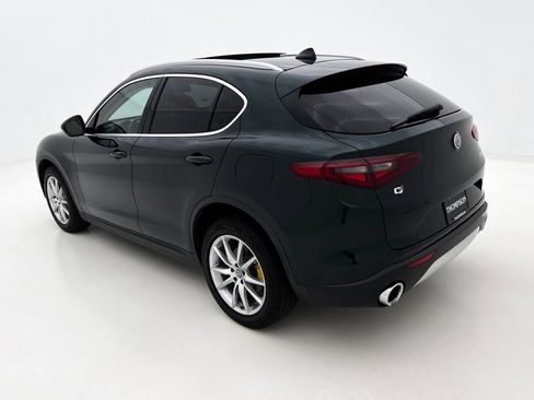Used 2019 Alfa Romeo Stelvio Ti Lusso w/ Quick Order Package 22X Lusso AWD/4WD image 9