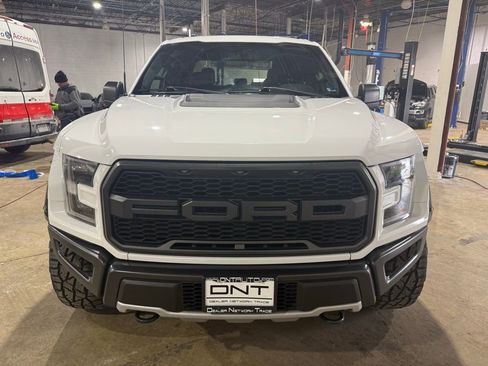 Used 2018 Ford F150 Raptor image 2