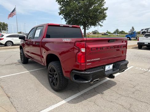 Used 2022 Chevrolet Silverado 1500 LT Trail Boss w/ Safety Package AWD/4WD image 5