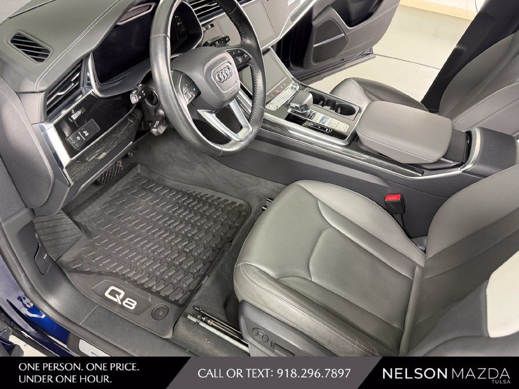 Used 2019 Audi Q8 Prestige AWD/4WD image 23