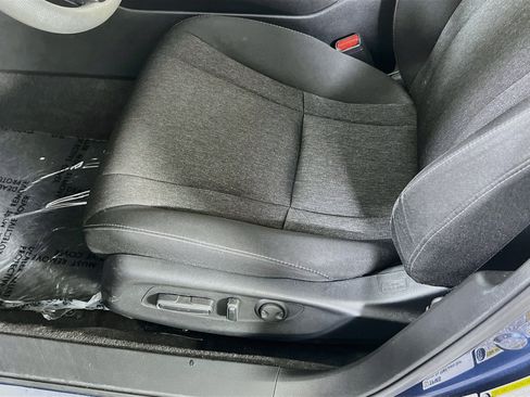 Used 2023 Honda Accord EX image 18