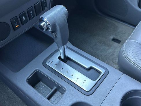 Used 2016 Nissan Frontier SL image 21