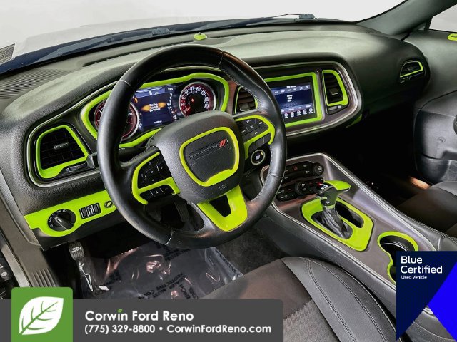 Used 2018 Dodge Challenger SXT RWD image 11