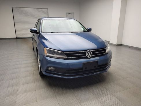 Used 2015 Volkswagen Jetta SE FWD image 14