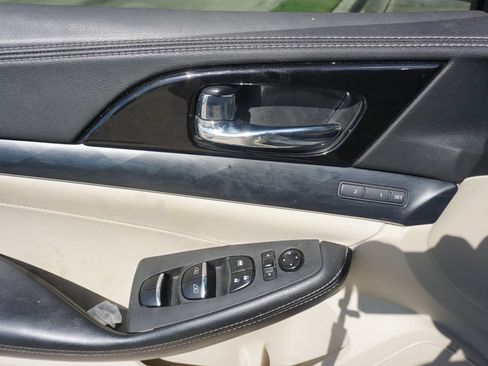 Used 2022 Nissan Maxima Platinum w/ Sport Mat Group FWD image 3
