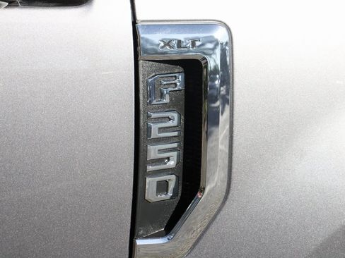 Used 2022 Ford F250 XLT w/ XLT Premium Package image 47