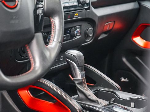 Used 2023 Nissan Frontier PRO-4X w/ Pro-4X Premium Package image 24