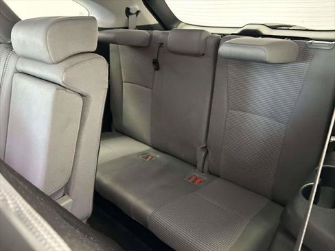Certified 2024 Toyota Highlander LE FWD image 14