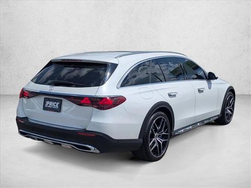 Used 2024 Mercedes-Benz E 450 4MATIC All-Terrain Wagon image 5