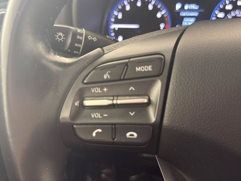 Used 2021 Hyundai Kona SEL AWD/4WD image 8