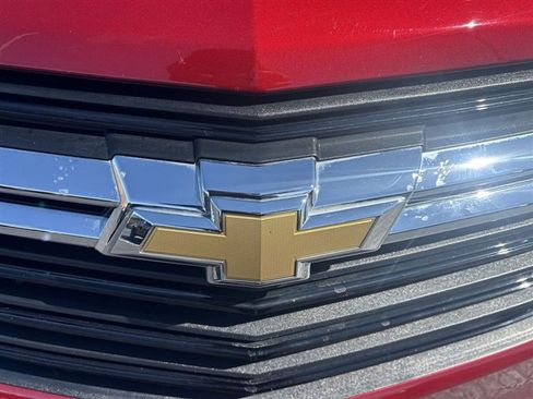 Used 2023 Chevrolet Equinox LT image 29