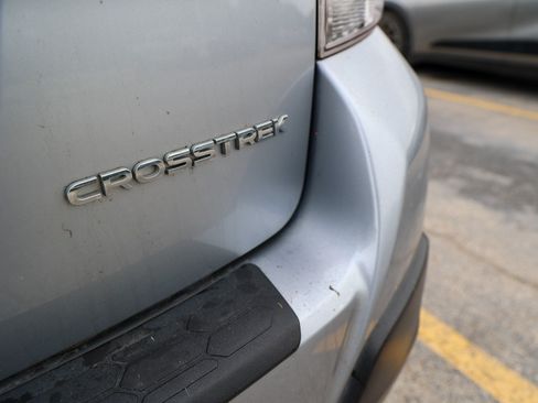 Used 2021 Subaru Crosstrek 2.0i Premium AWD/4WD image 11