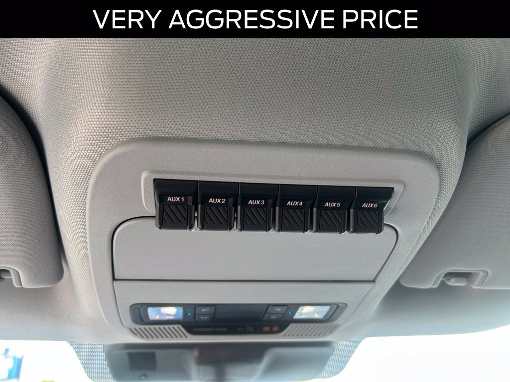 Certified 2025 Ford F250 XL AWD/4WD image 21
