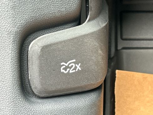 New 2026 Ford Escape Active w/ Active Premium Tech Pack image 23