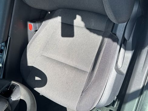 Used 2026 Toyota Camry LE image 7