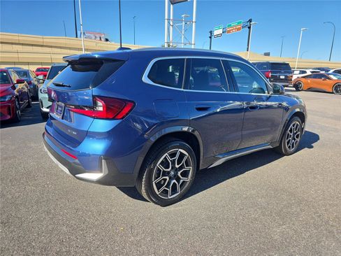 Used 2025 BMW X1 xDrive28i image 3