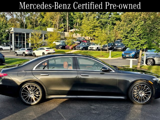 Certified 2021 Mercedes-Benz S 580 4MATIC Sedan w/ AMG Line image 9