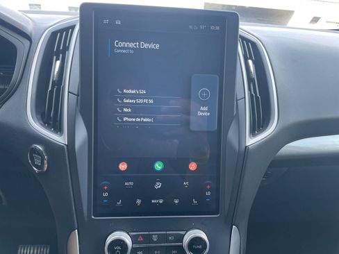 Used 2023 Ford Edge SEL image 18