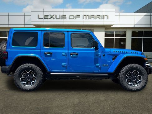 Used 2023 Jeep Wrangler Unlimited Rubicon 4xe w/ Cold Weather Group AWD/4WD image 7
