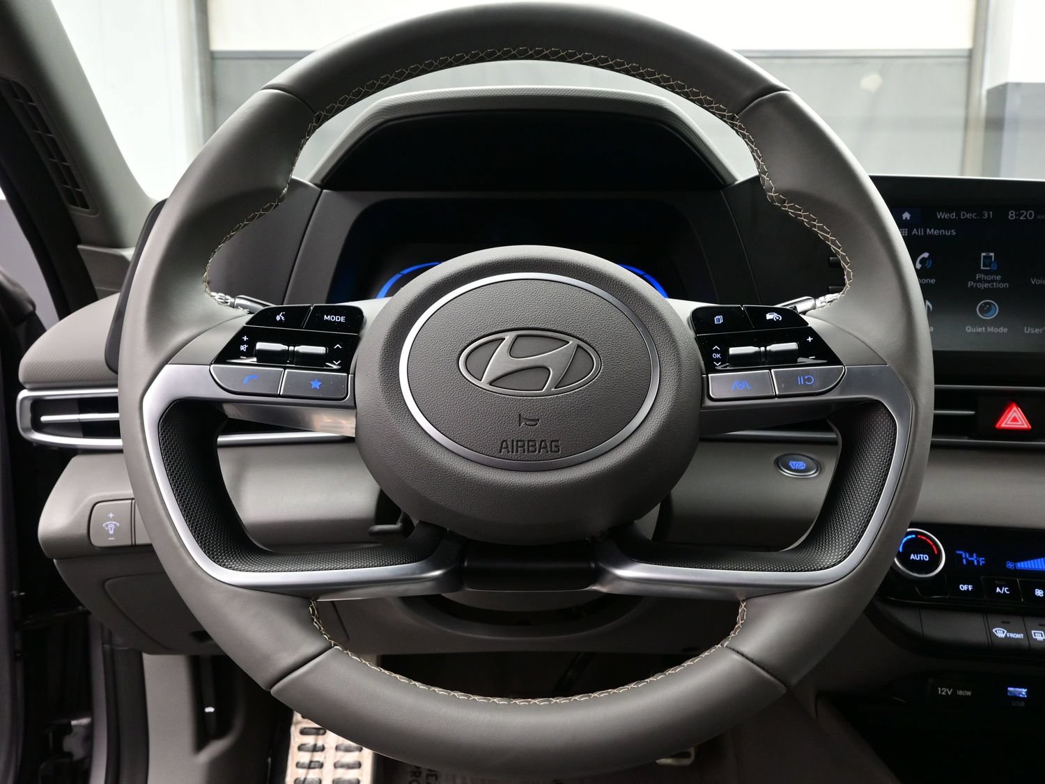 Used 2025 Hyundai Elantra Sport FWD image 22