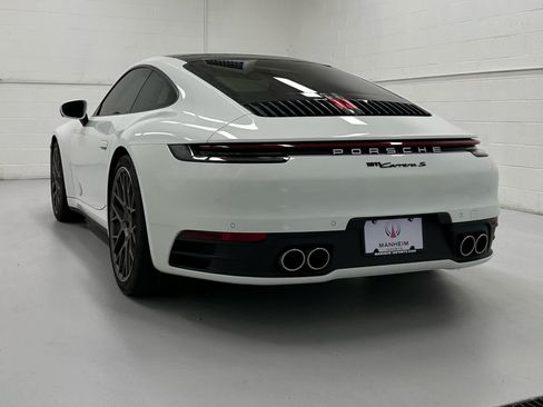 Used 2024 Porsche 911 Carrera S RWD image 8