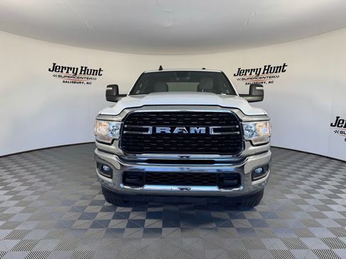 Used 2024 RAM 2500 Big Horn image 6