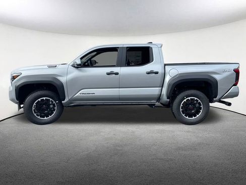 New 2025 Toyota Tacoma TRD Off-Road image 7