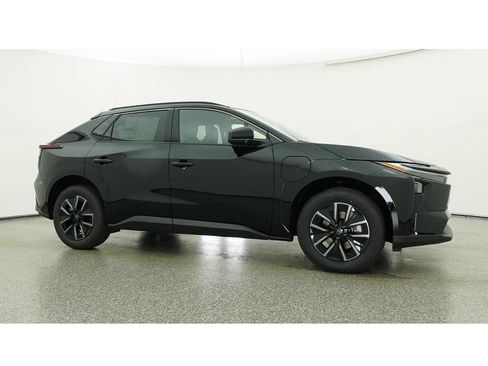 New 2026 Toyota bZ FWD image 28
