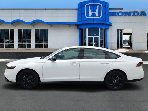 Used 2025 Honda Accord SE image 3
