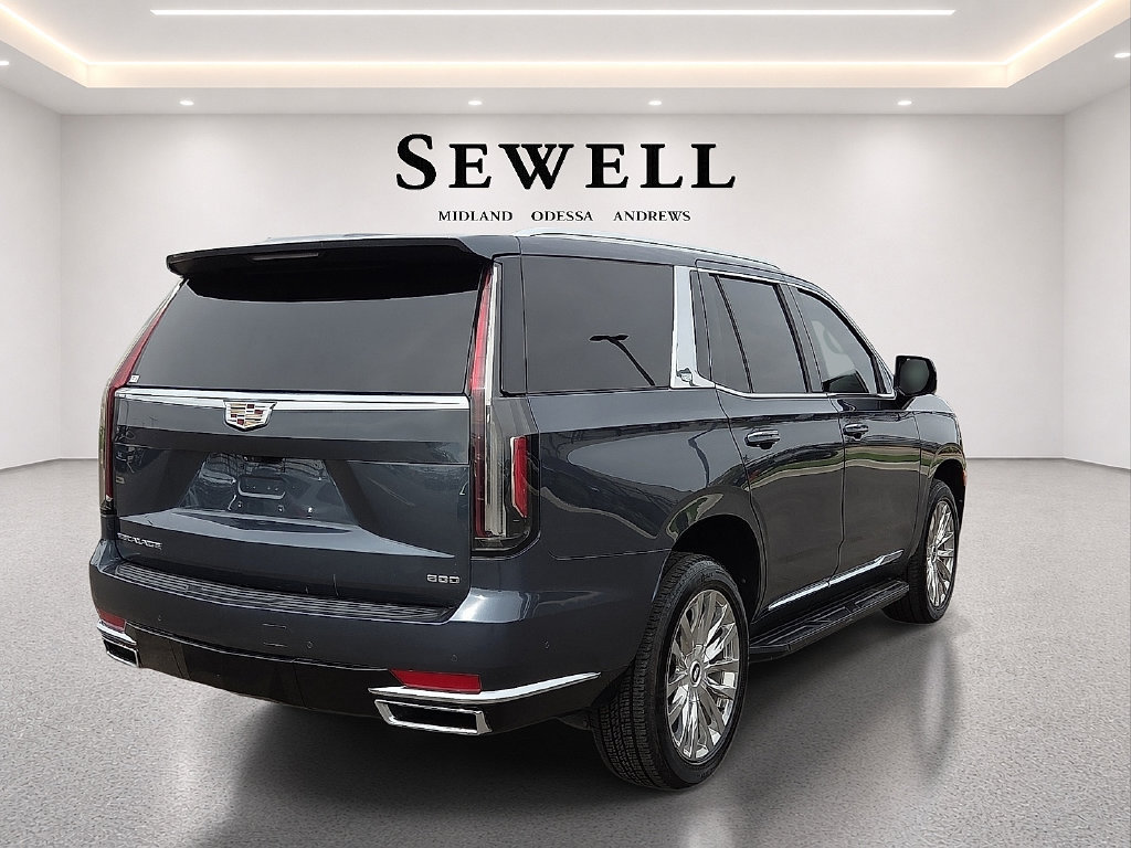Used 2021 Cadillac Escalade Premium Luxury w/ LPO, Floor Liner Package AWD/4WD image 4