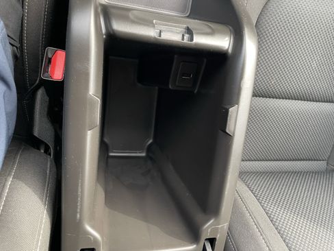 Used 2015 Chevrolet Colorado LT w/ LT Convenience Package image 25