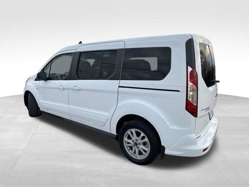 Used 2022 Ford Transit Connect XLT FWD image 5