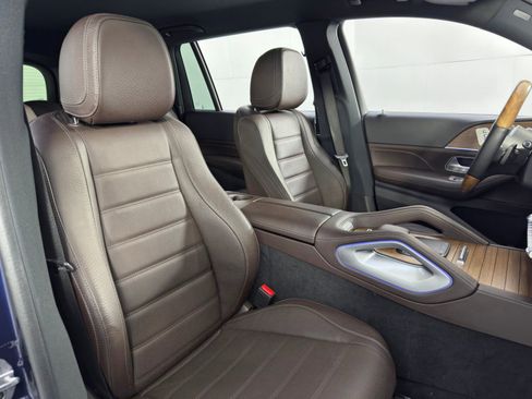 Used 2022 Mercedes-Benz GLS 450 4MATIC image 47