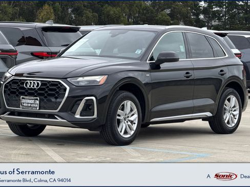 Used 2023 Audi Q5 2.0T Premium w/ Convenience Package AWD/4WD image 1
