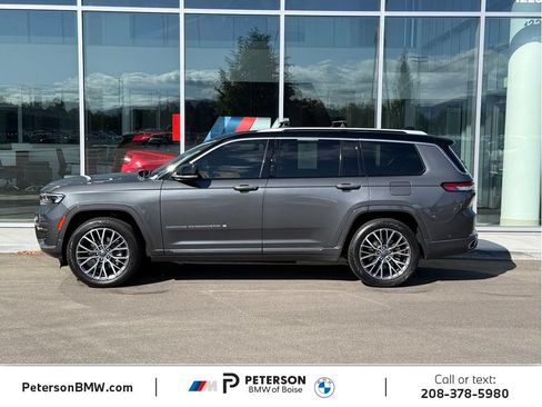 Used 2023 Jeep Grand Cherokee L Summit AWD/4WD image 2