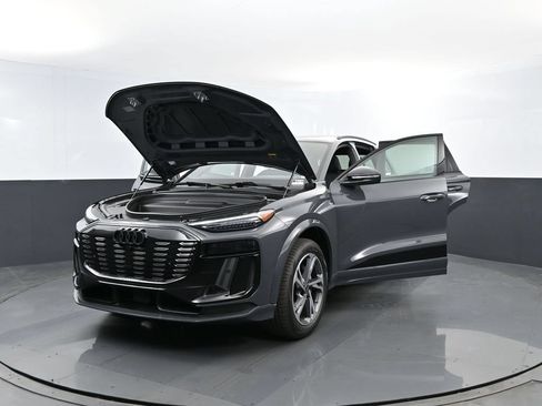 New 2027 Audi Q6 e-tron Premium AWD/4WD image 26