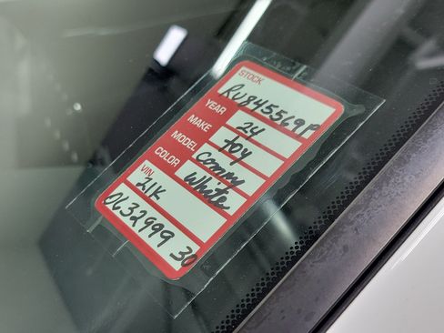 Certified 2024 Toyota Camry SE FWD image 31