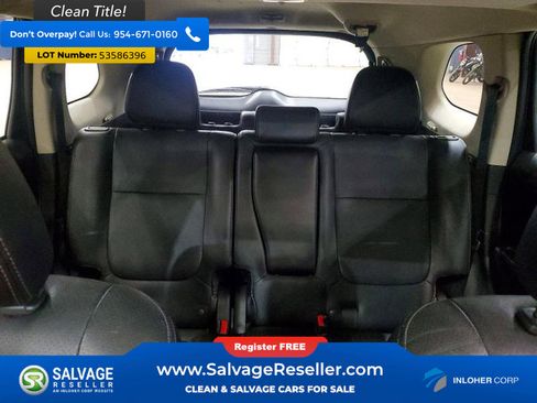 Used 2015 Mitsubishi Outlander SE AWD/4WD image 13