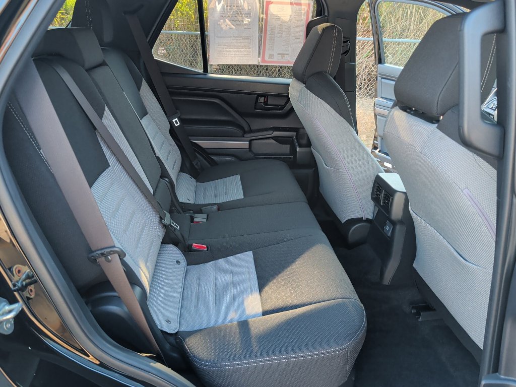 Certified 2025 Toyota 4Runner TRD Off-Road AWD/4WD image 25
