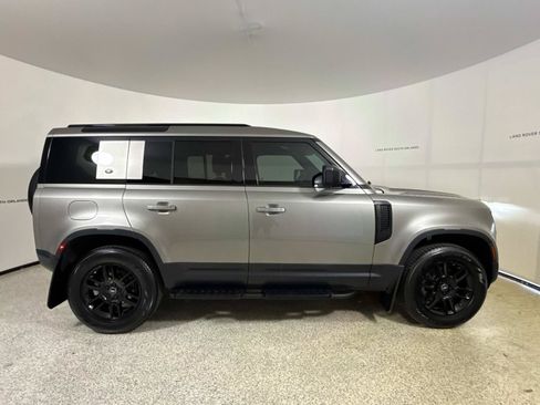 Used 2023 Land Rover Defender 110 S AWD/4WD image 6
