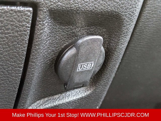 Used 2019 RAM 1500 Express RWD image 21