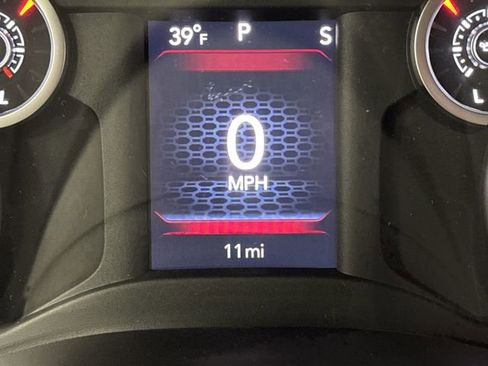 New 2026 RAM 1500 4x4 Crew Cab image 6