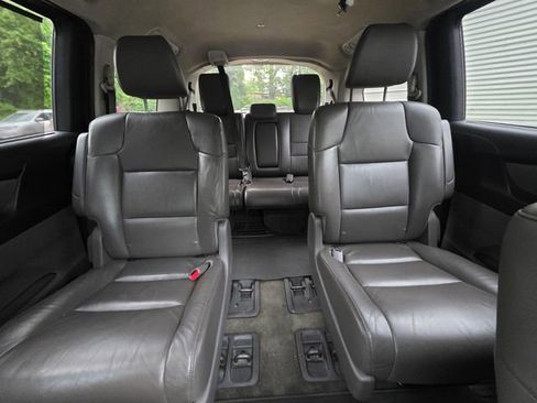Used 2013 Honda Odyssey Touring image 29