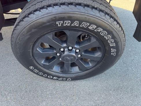 Used 2022 RAM 2500 Laramie w/ Night Edition image 44