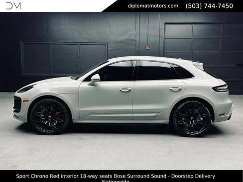 Used 2022 Porsche Macan GTS AWD/4WD image 4